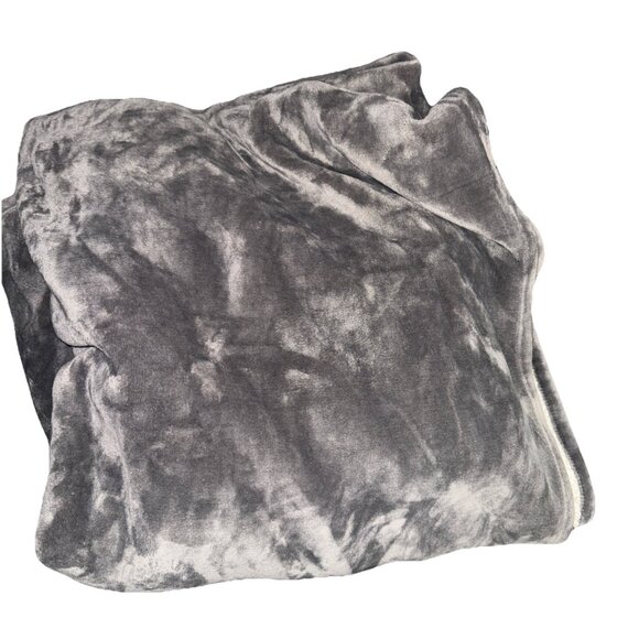 UGG Full/Queen 88x86 Sherpa Fleece Blanket Grey White NEEDS CLEANING - Picture 6 of 6